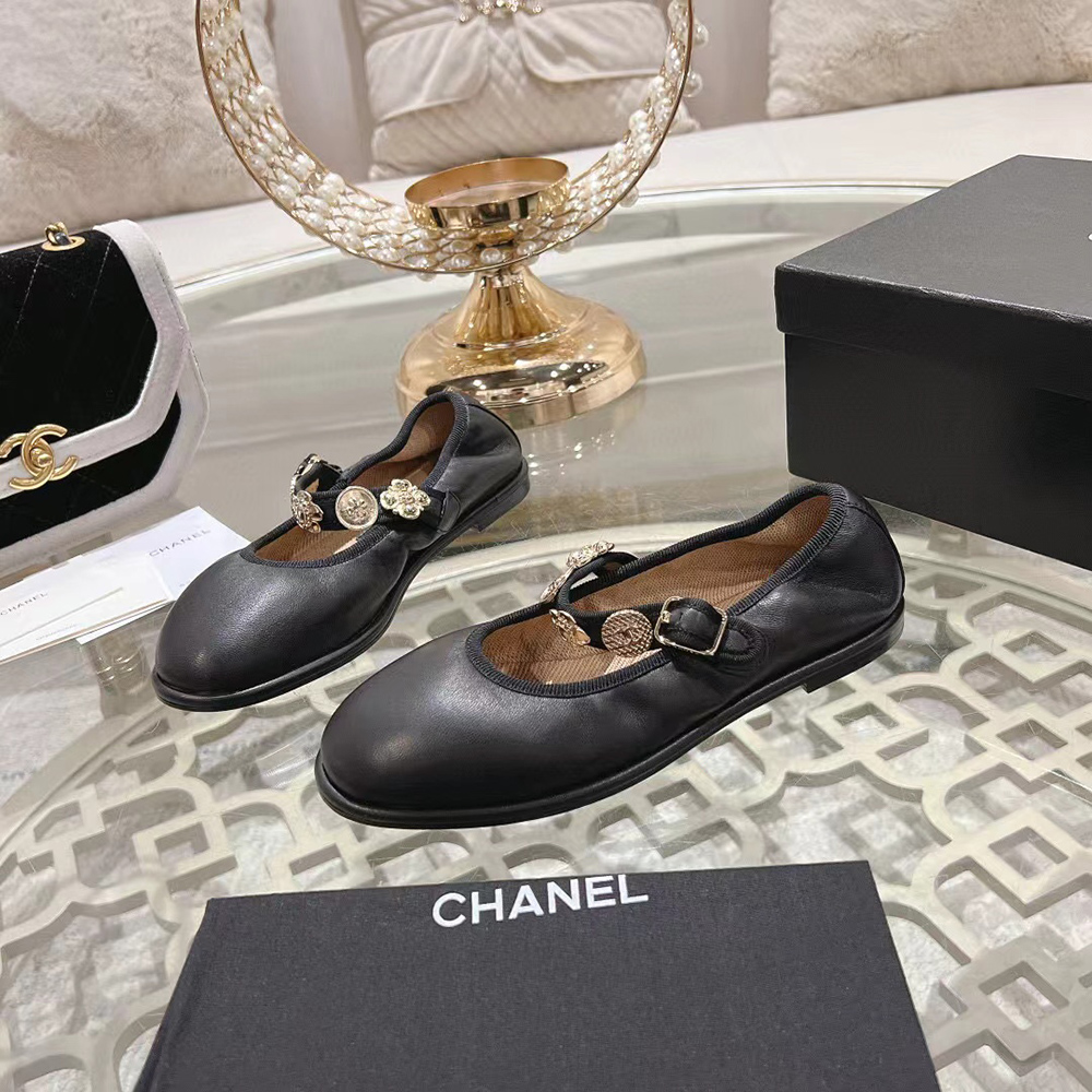 Chanel Mary Janes Lambskin Black