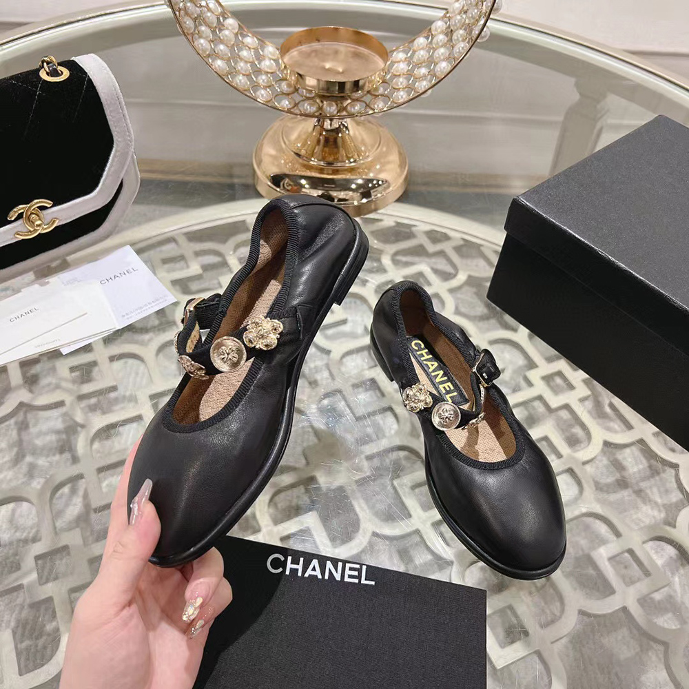 Chanel Mary Janes Lambskin Black