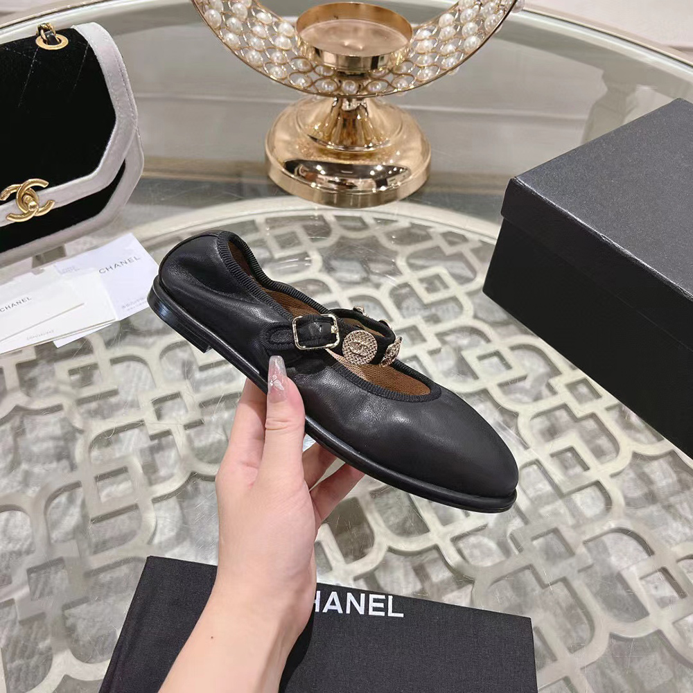 Chanel Mary Janes Lambskin Black