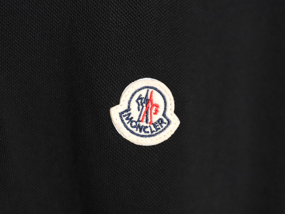 Moncler 24ss Classic Embroidered Polo Short Sleeve