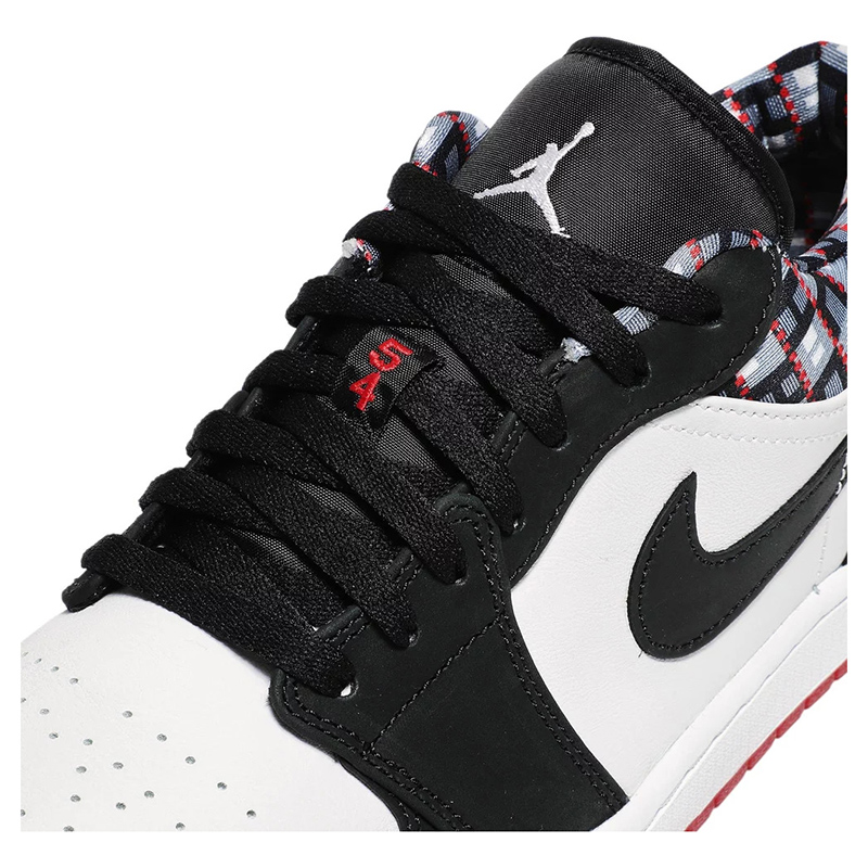 Air Jordan 1 Low 