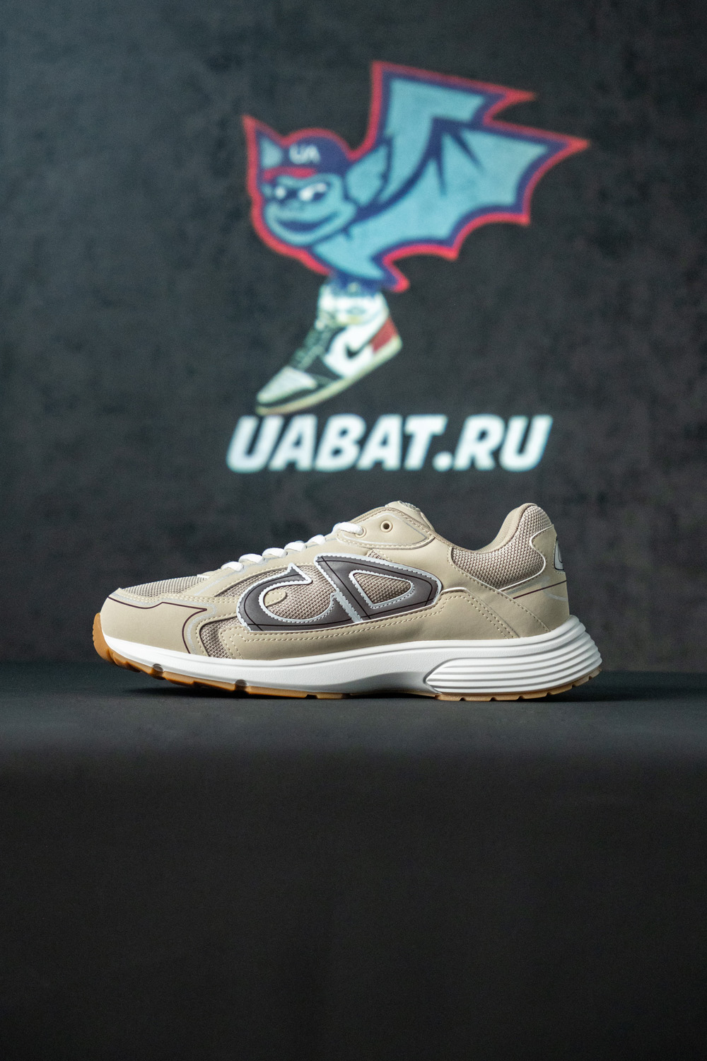 Dior B30 