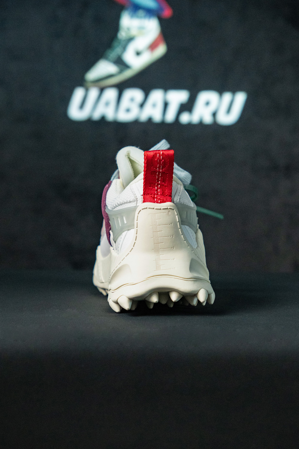 Off-White ODSY-1000 