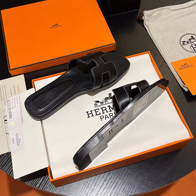 Hermes Oran sandal