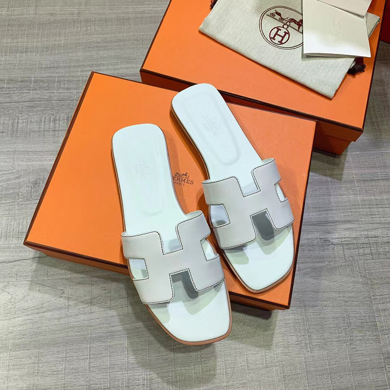 Hermes Oran sandal
