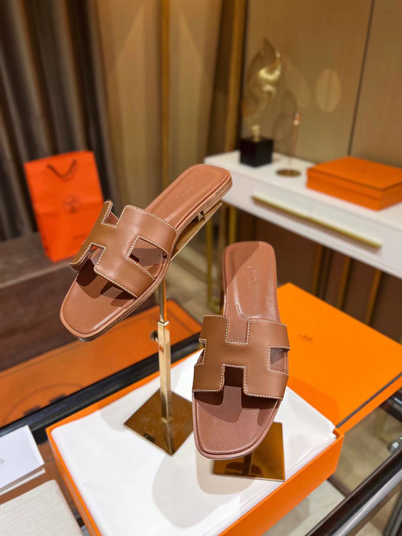 Hermes Oran sandal
