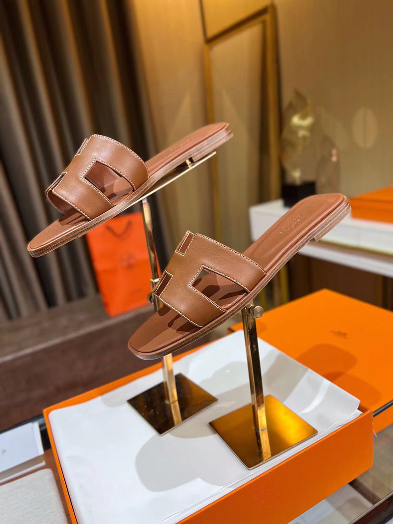 Hermes Oran sandal