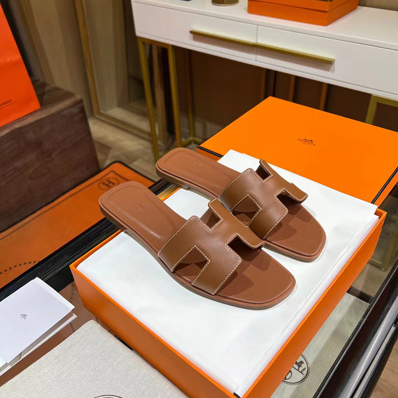 Hermes Oran sandal