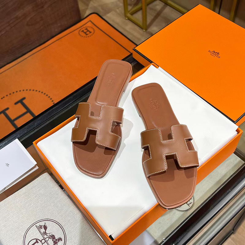 Hermes Oran sandal