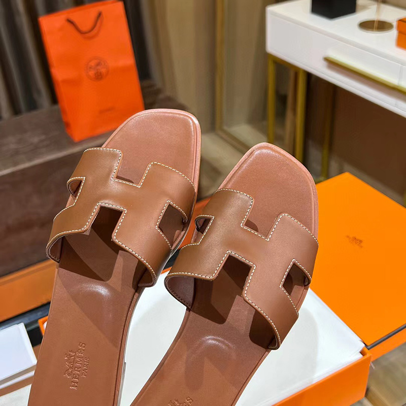 Hermes Oran sandal