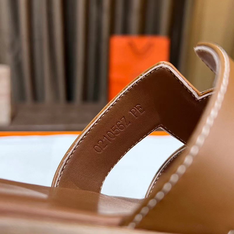 Hermes Oran sandal
