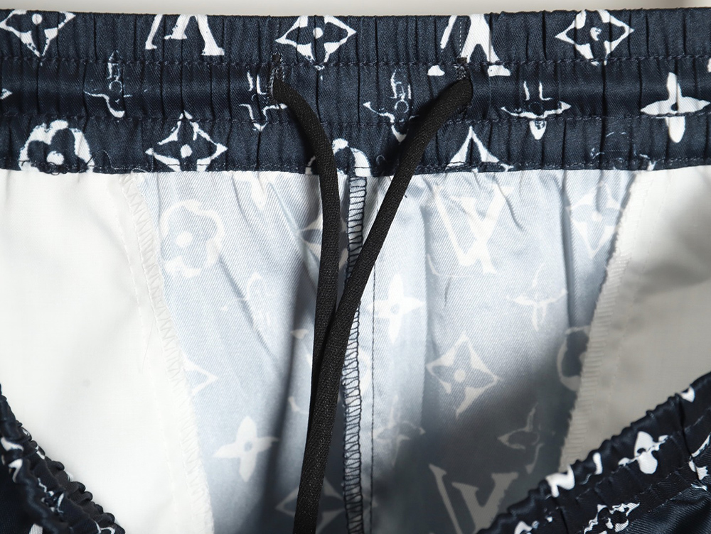 Louis Vuitton 24ss floral print silk beach shorts