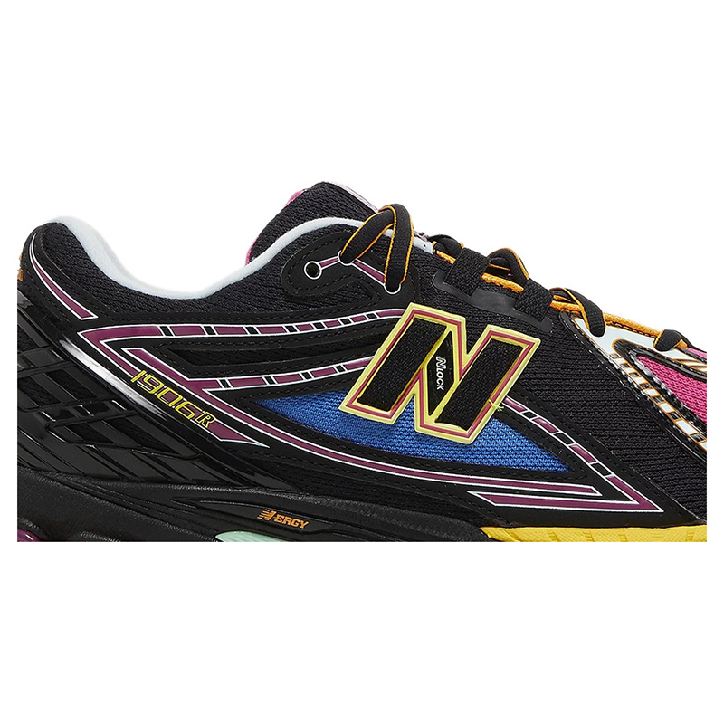 New Balance 1906R