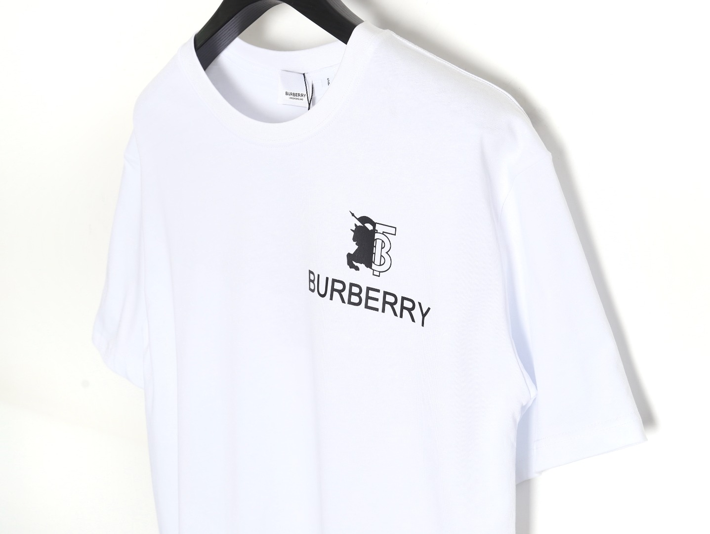 Burberry 24SS Spliced ​​War Horse Short Sleeve T-Shirt