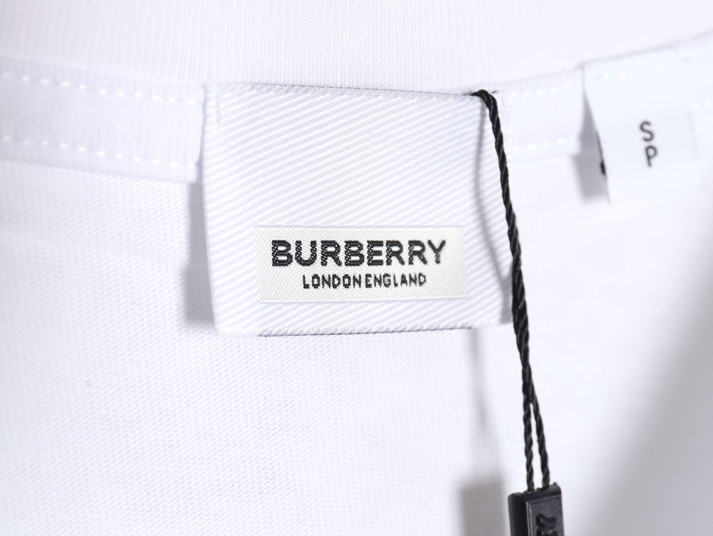 Burberry 24SS Spliced ​​War Horse Short Sleeve T-Shirt