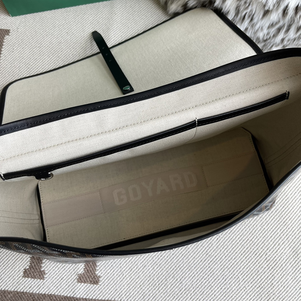 Goyard Capetien MM Messenger Bags 26*13*39cm