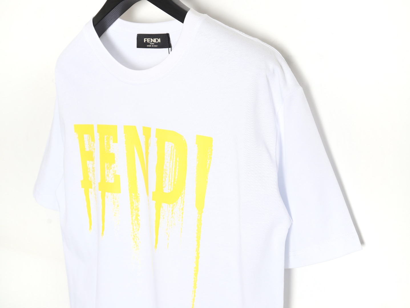 Fendi 24SS painted lettering short-sleeved T-shirt