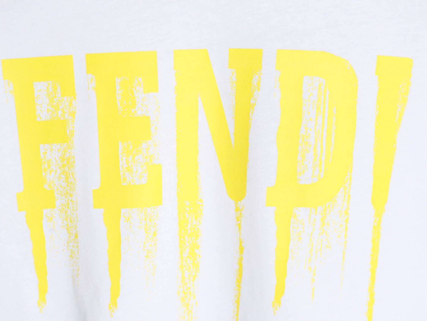 Fendi 24SS painted lettering short-sleeved T-shirt