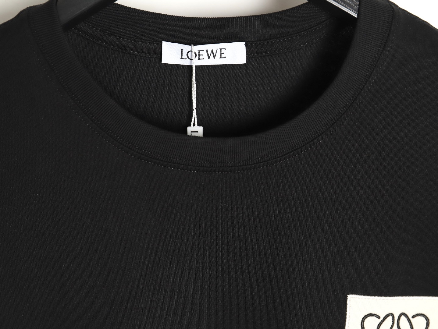 Loewe 24ss chest patch logo embroidered short-sleeved T-shirt TSK1