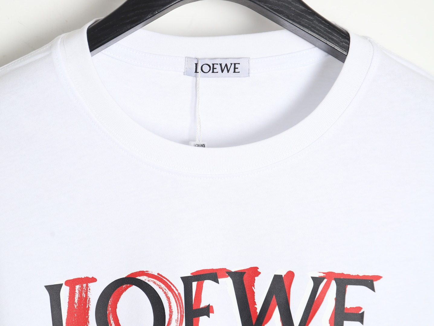 Loewe 24SS painted letter short-sleeved T-shirt