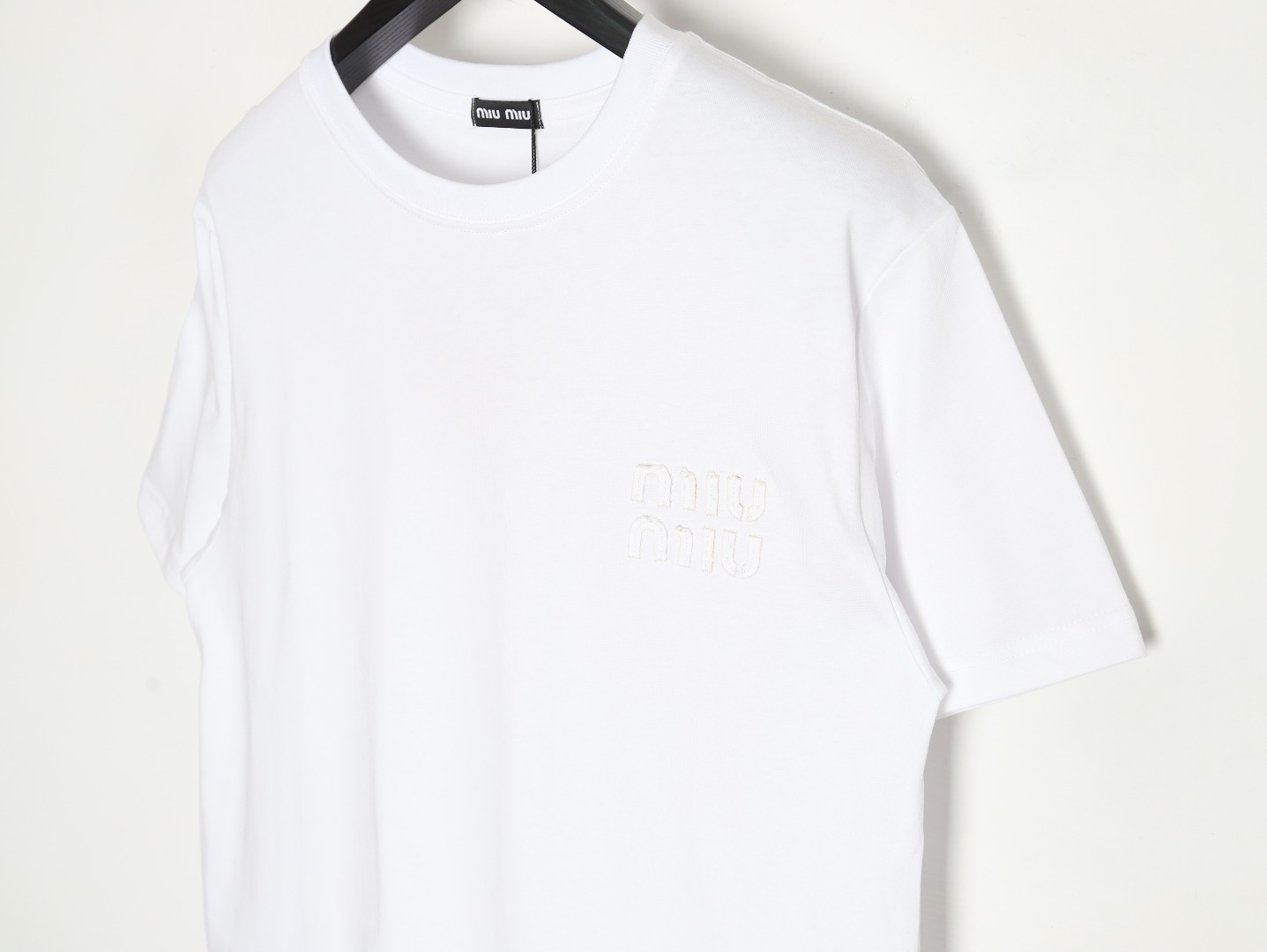 miu miu short-sleeved T-shirt with small logo patch