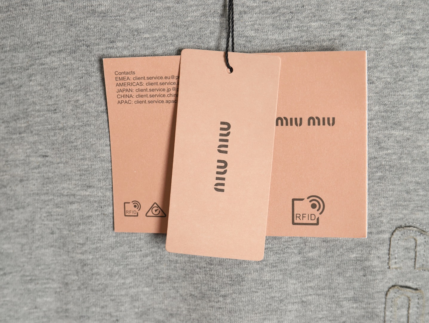 miu miu short-sleeved T-shirt with small logo patch TSK1