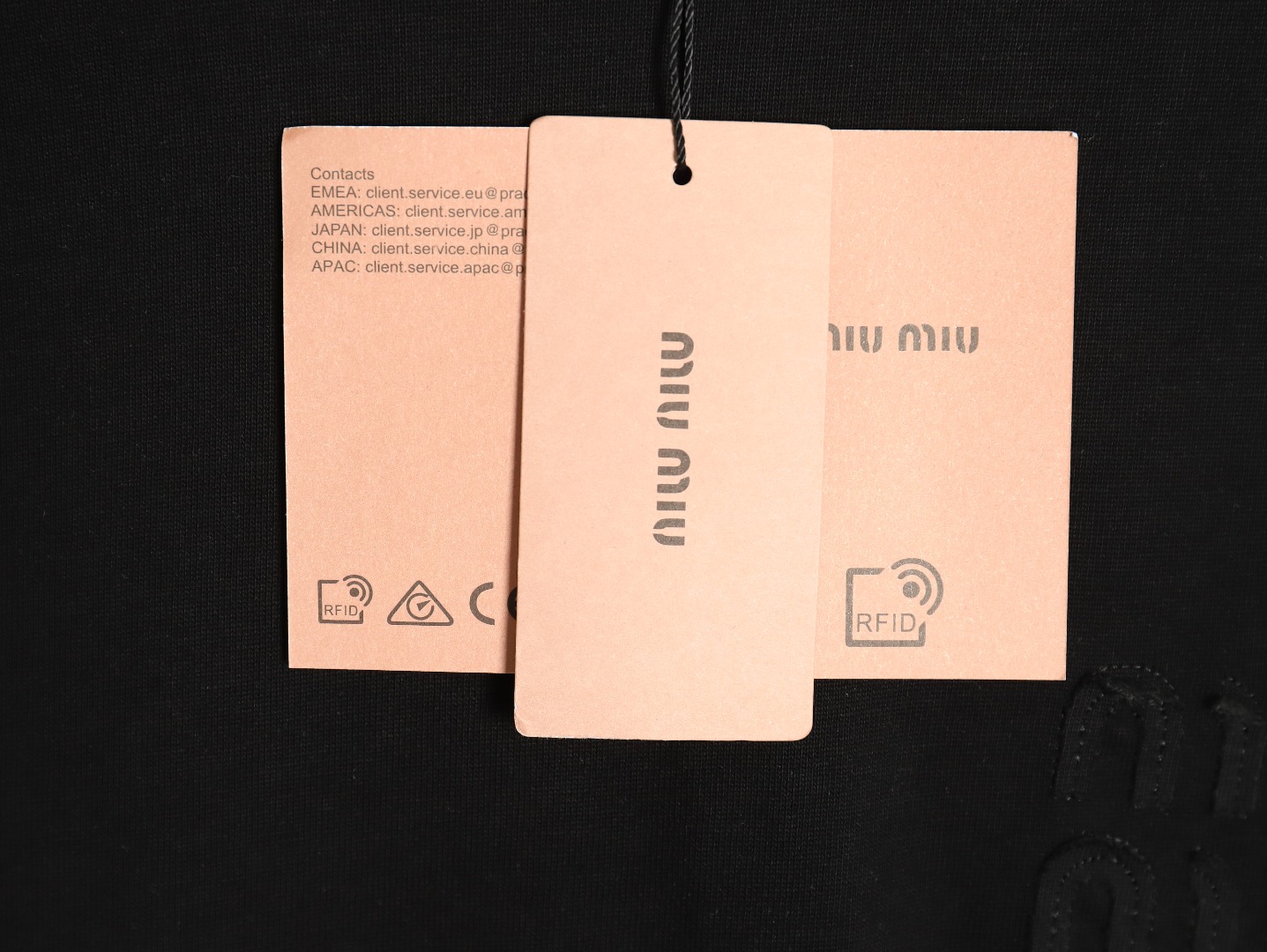 miu miu short-sleeved T-shirt with small logo patch TSK2