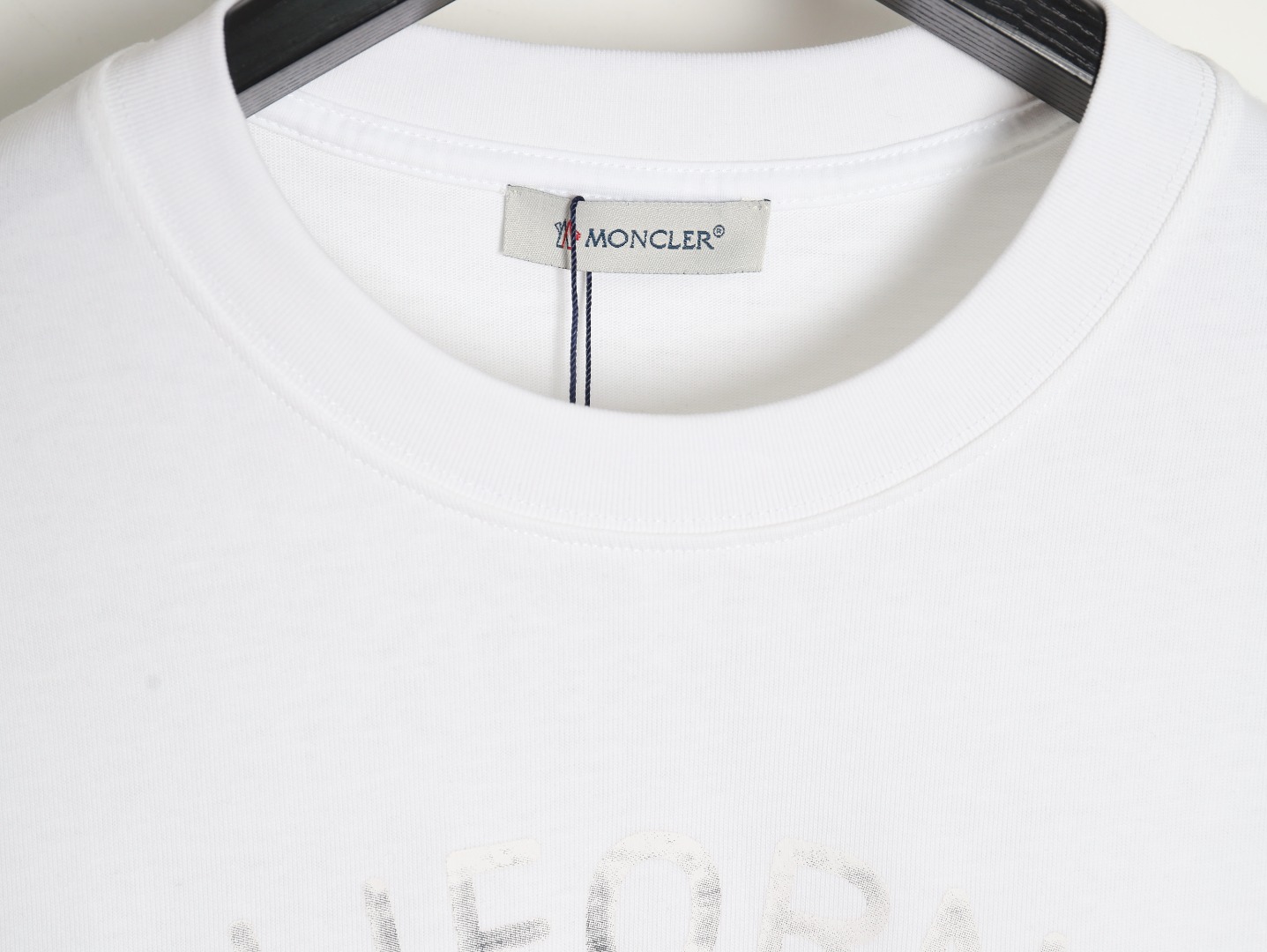 Moncler 24ss mottled distressed gradient letter print short sleeves