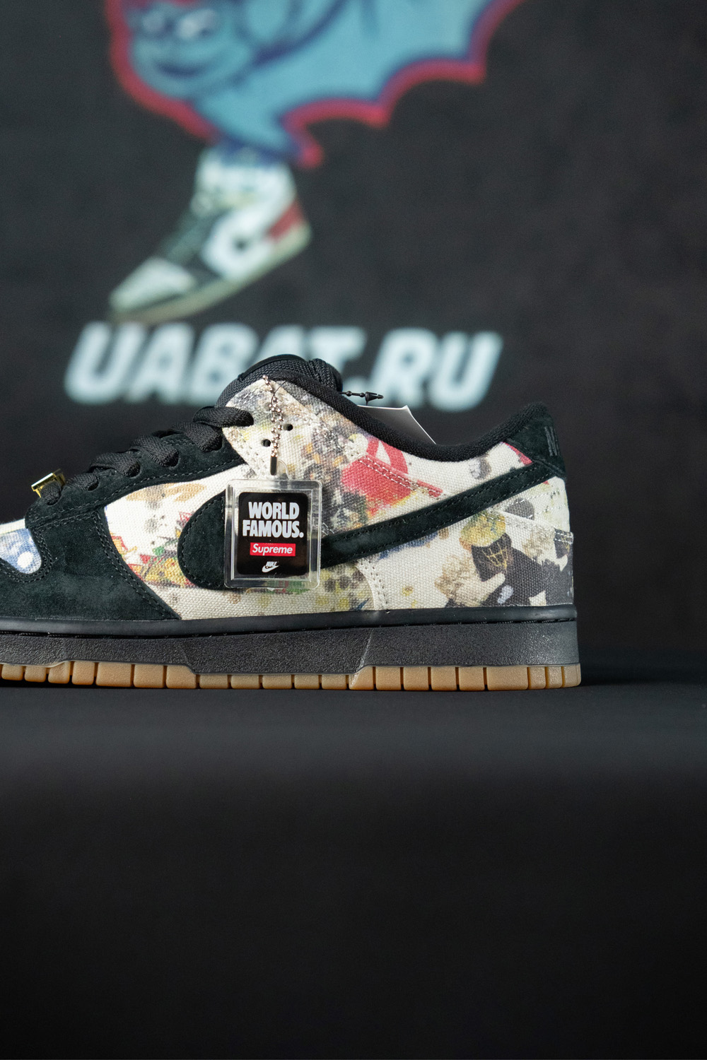 Supreme x Dunk Low SB