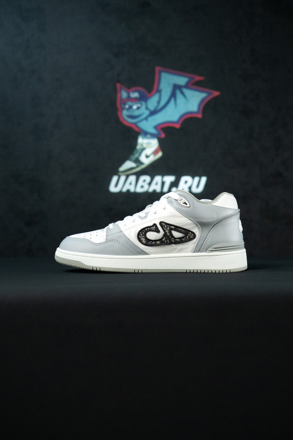 Dior B57 Mid 