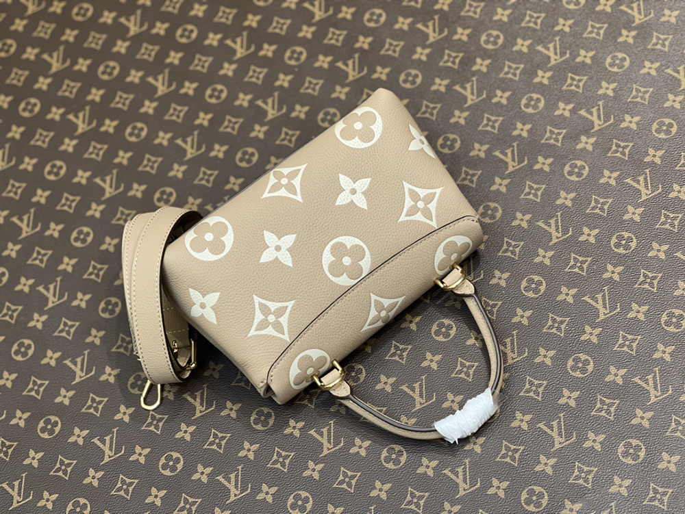 Louis Vuitton Bags M46040 24*17*8.5cm