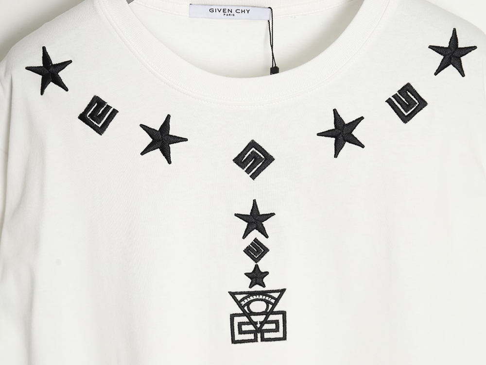 Givenchy five-pointed star necklace pendant embroidered short sleeves