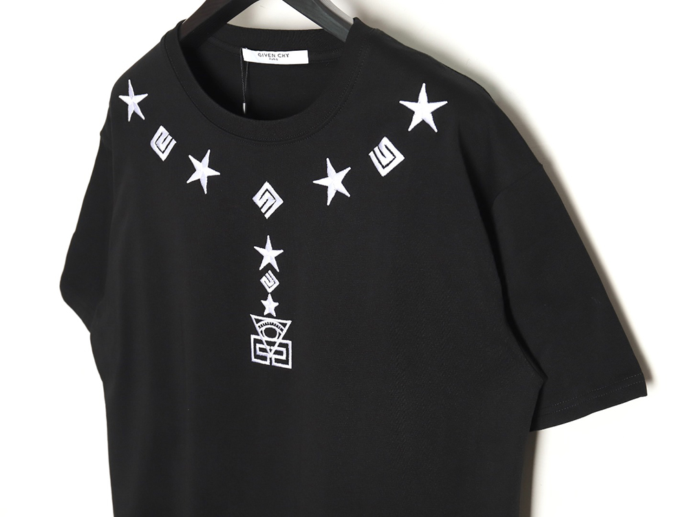 Givenchy five-pointed star necklace pendant embroidered short sleeves TSK1