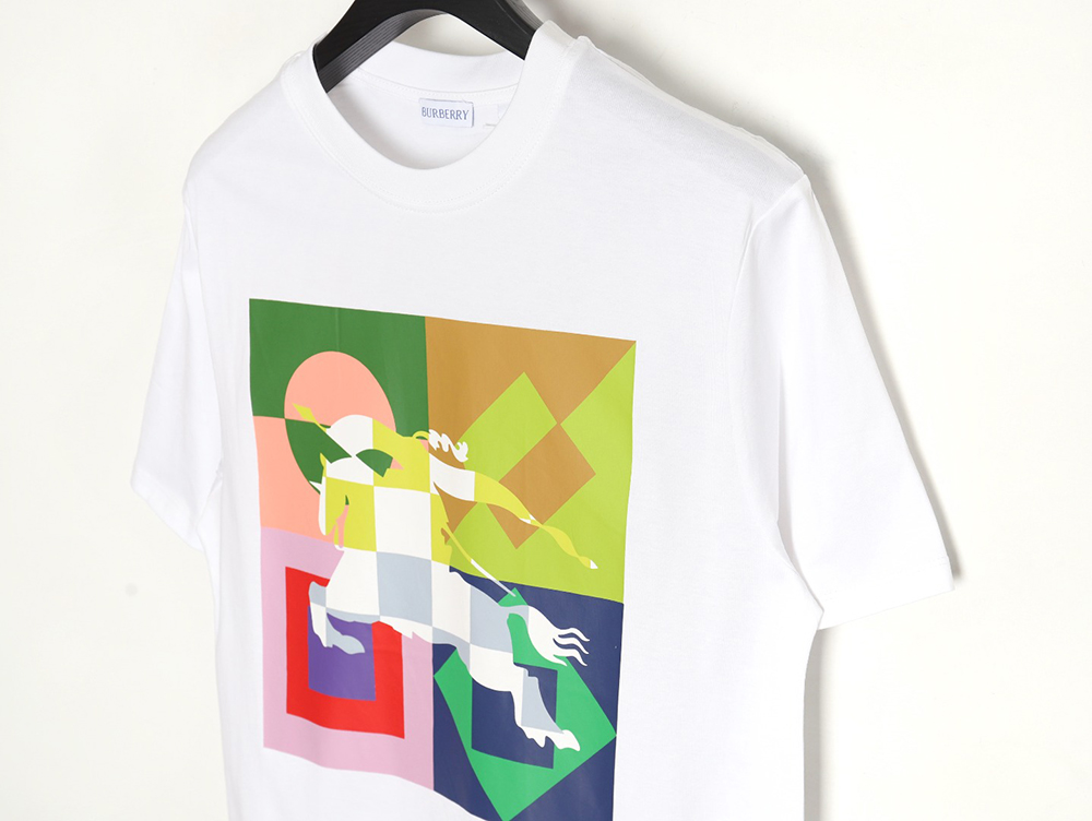 Burberry colorful geometric square knight horse print short sleeve