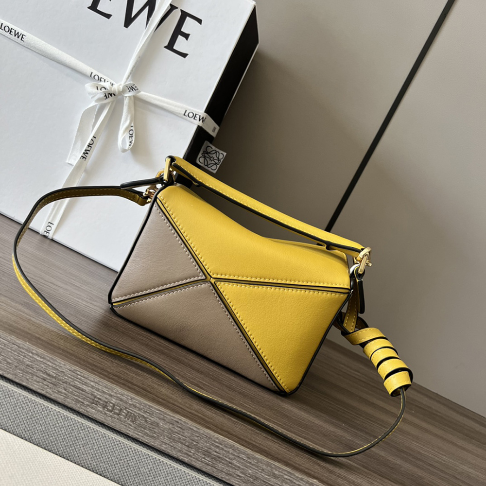 Loewe Puzzle mini Bags M14838