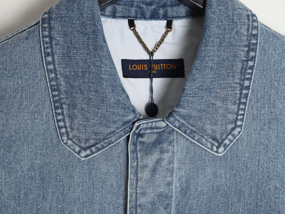 Louis Vuitton embossed denim short-sleeved shirt TSK1