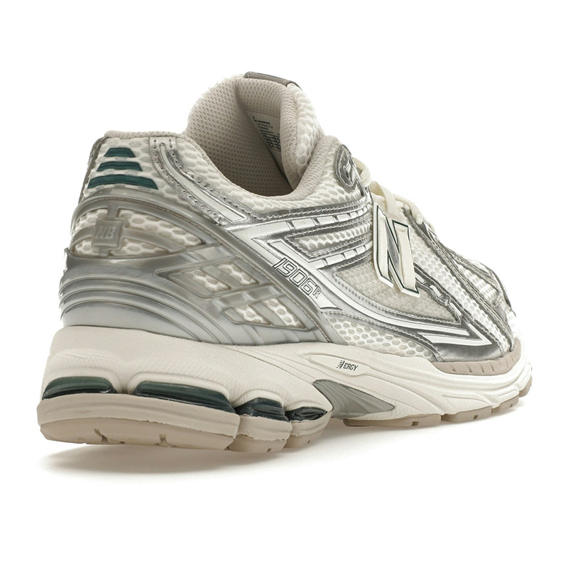 New Balance 1906R Silver Metallic Sea Salt