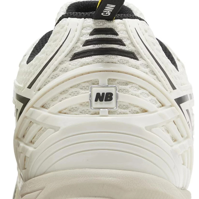 New Balance GANNI x 1906R 'Egret'