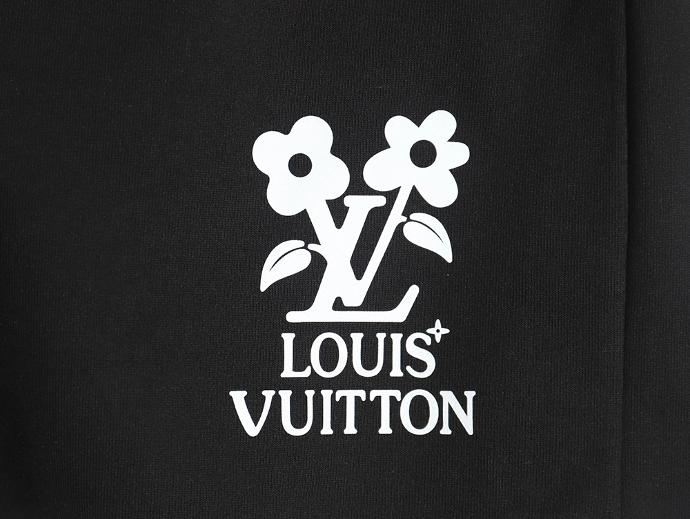 Louis Vuitton floral print shorts