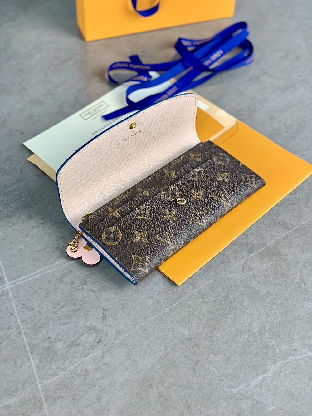 Louis Vuitton Bags M63895 19*10*2cm