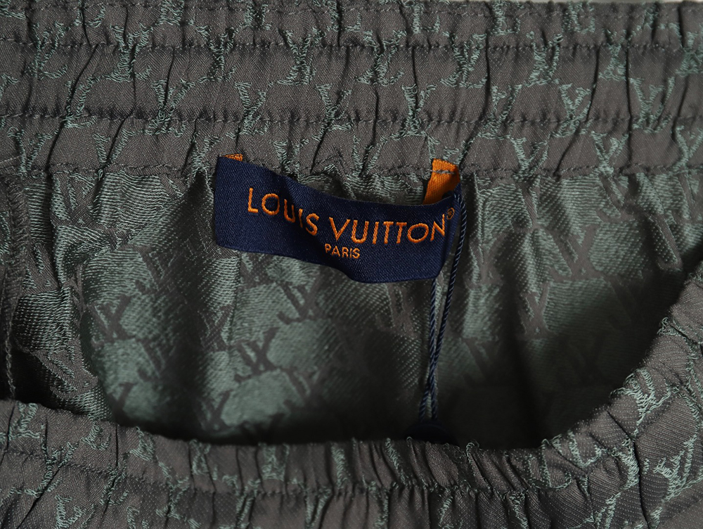 Louis Vuitton jacquard silk shorts with small logo