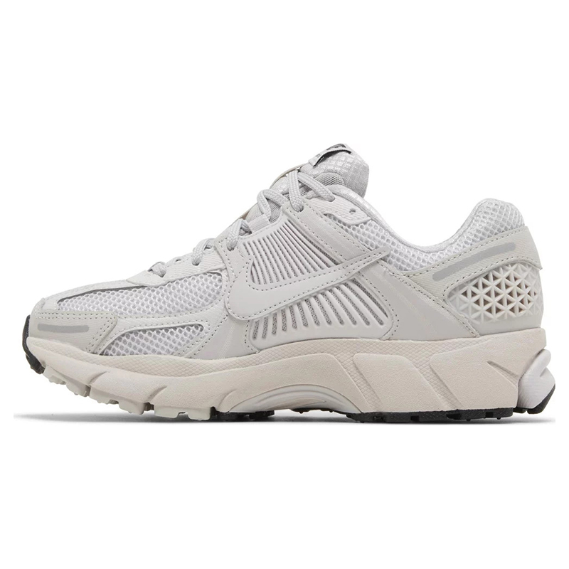 Air Zoom Vomero 5 'White Vast Grey'