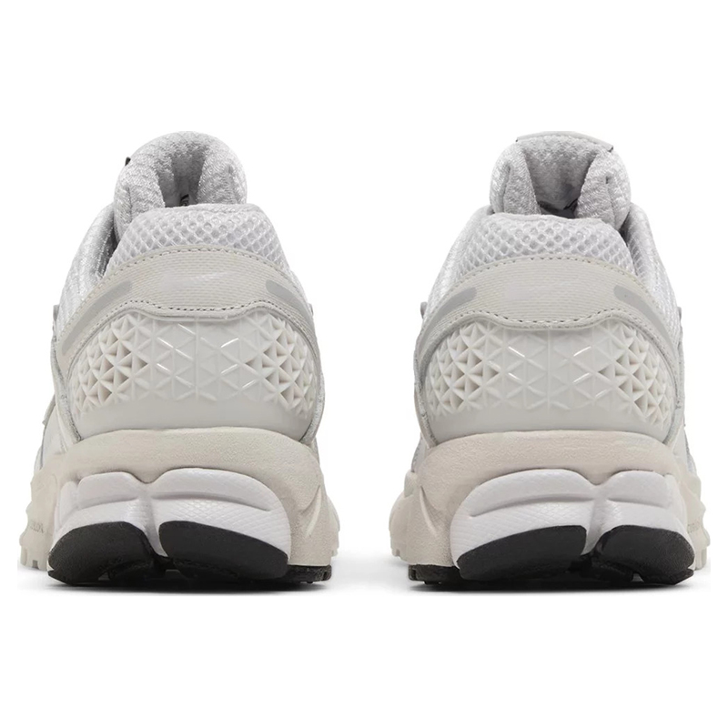 Air Zoom Vomero 5 'White Vast Grey'