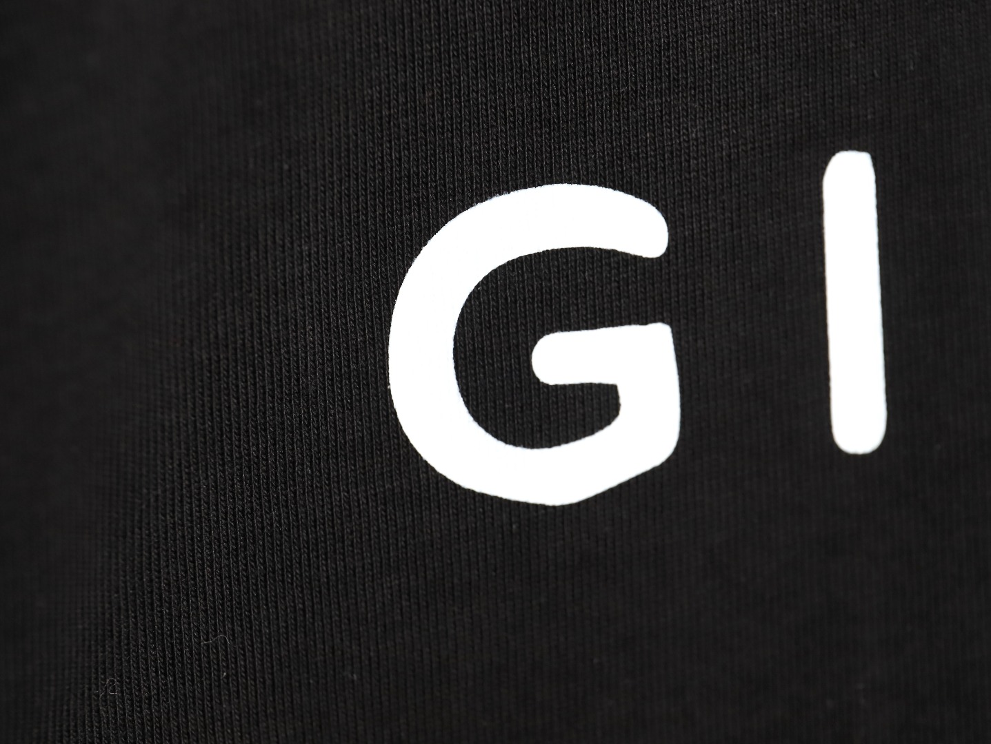 Givenchy altered lettering short-sleeved T-shirt TSK1