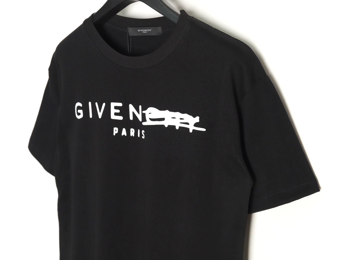 Givenchy altered lettering short-sleeved T-shirt TSK1