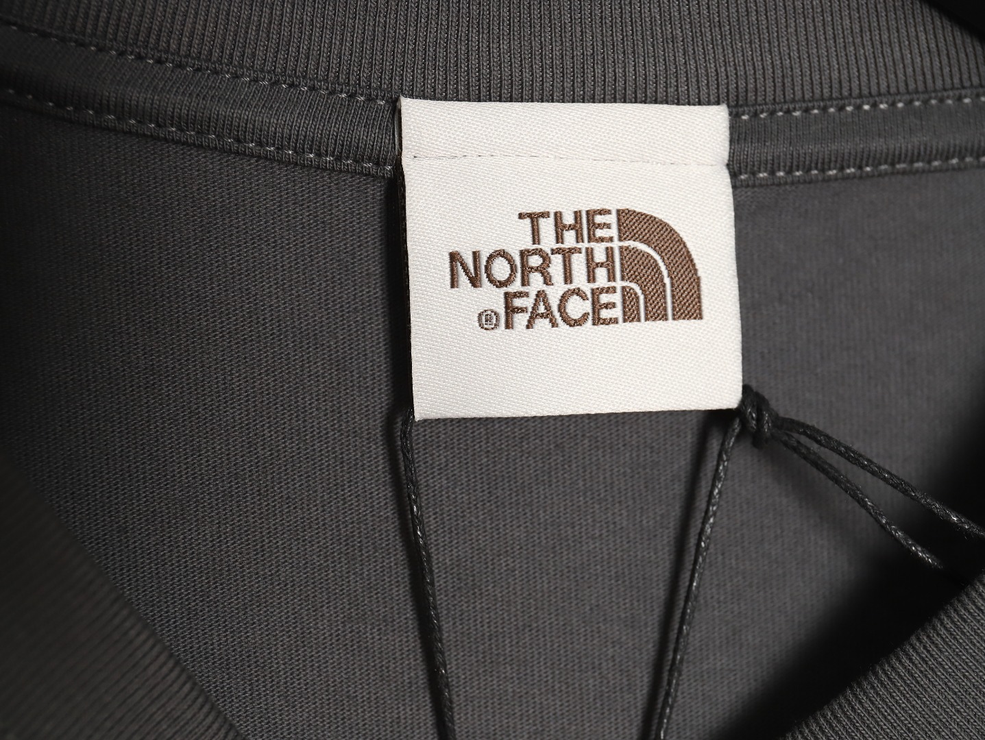 The North Face colorblocked letter couple print short sleeves TSK1