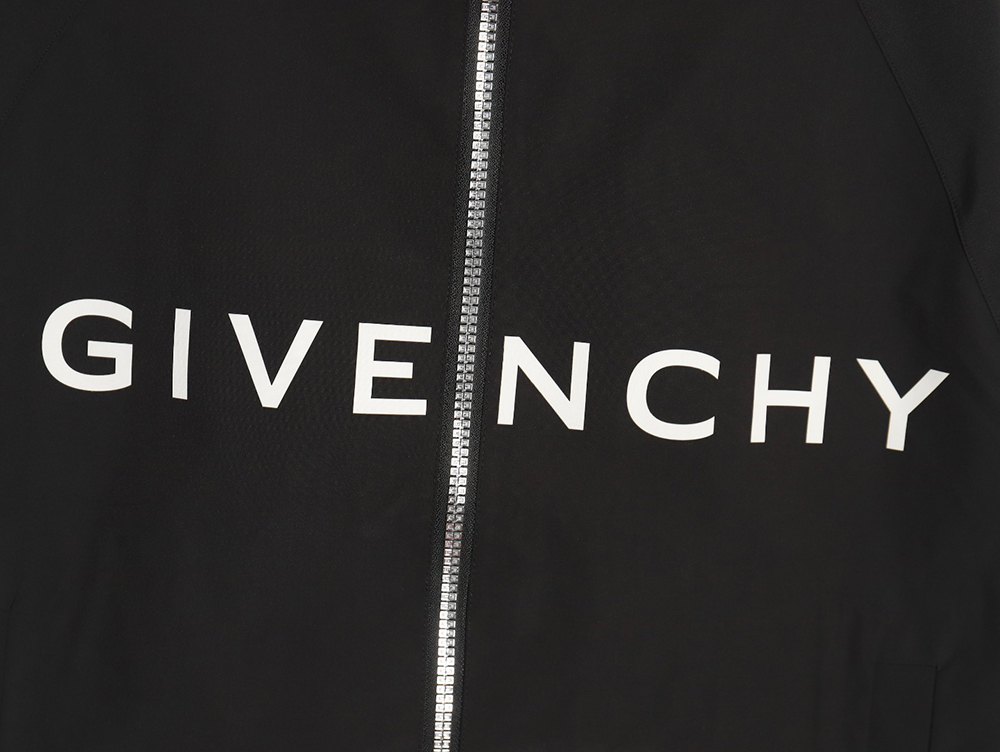 Givenchy Logo Zip-up Hooded Jacket TSK1