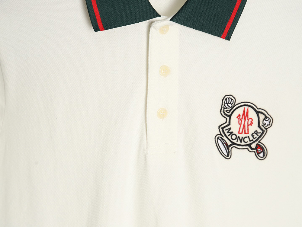 Moncler running man embroidered badge short sleeve polo shirt