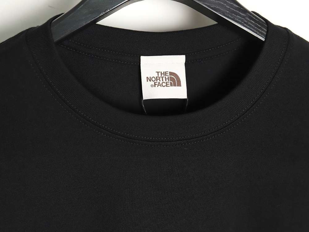 The North Face co-branded short-sleeved shirt with Mario print TSK2