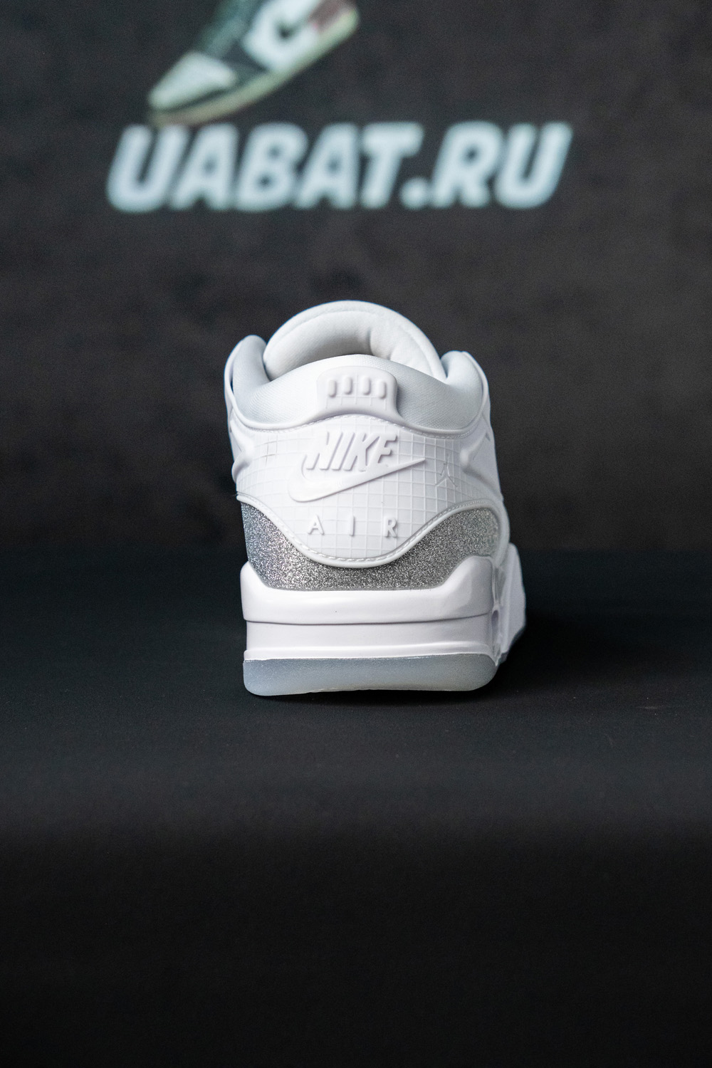 Air Jordan 4 RM “White/Metallic Silver”